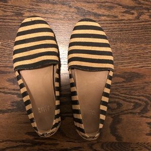 Eileen Fisher striped flats!
